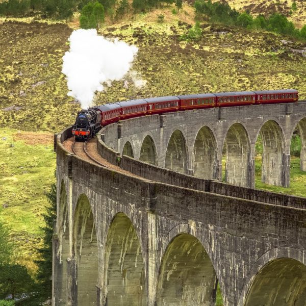 Jacobite Steam Train & Scottish Highlands Tour