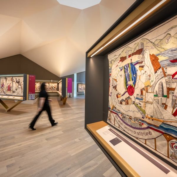 Palace of Holyroodhouse + The Great Tapestry of Scotland: Entry Ticket - Image 4